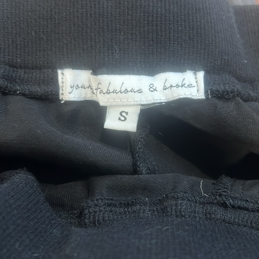πΉ Young, Fabulous, & Broke Rayon Cargo Joggers - Picture 3 of 4